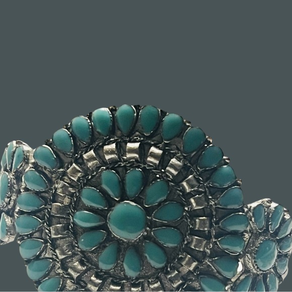 Native American Sterling Silver Hand Made Turquoise Cluster Cuff Bracelet - Picture 8 of 9